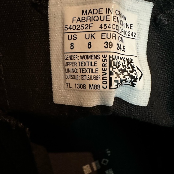 Converse - Picture 5 of 7